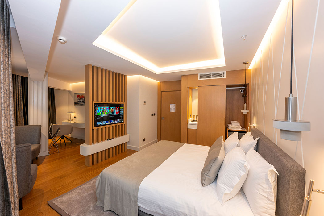 Deluxe Double Rooms